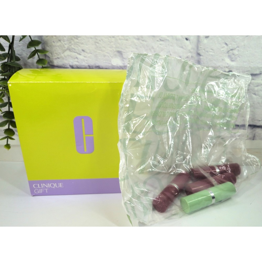 NEW IN BAG LOT4🌿Clinique x Kate Spade Lipstick 14 Plum Pop Lip Travel Purse Gym